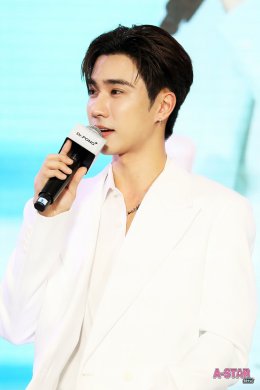 Dr.PONG เดินเกมรุกด้านงานวิจัย เปิดตัว activeIN Series นวัตกรรมระดับโลก ดึงคู่จิ้นสุดฮอต เพิร์ธ-แซนต้า นั่งแท่นพรีเซนเตอร์ เจาะกลุ่มคนรุ่นใหม่ บูสต์ผิวสวยทันใจ