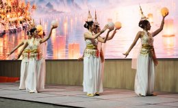 ไทยเจียระไน กรุ๊ป จัดงานไหว้พระจันทร์ พร้อมเซ็นสัญญา 'อาม่าอุษา-แต้ว ณฐพร' ร่วมทัพธุรกิจไทย-จีน