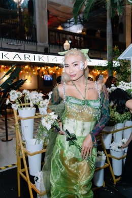 ฉลองอัลบั้มใหม่ petal จาก Ariana Grande สุดคึกคักจนไม่อยากกลับบ้าน ในงาน ariana grande - petal thailand album launch event ที่ EMSPHERE ยิ่งใหญ่สมการรอคอยที่สุด