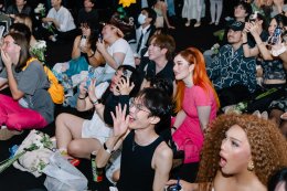 ฉลองอัลบั้มใหม่ petal จาก Ariana Grande สุดคึกคักจนไม่อยากกลับบ้าน ในงาน ariana grande - petal thailand album launch event ที่ EMSPHERE ยิ่งใหญ่สมการรอคอยที่สุด