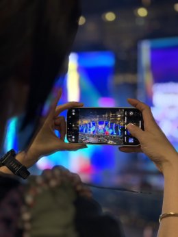 พร้อมมั้ย!? นับถอยหลังสู่ความมันส์ที่สุด ปรากฏการณ์เคานต์ดาวน์ระดับโลก ใจกลางเมือง centralwOrld - Times Square of Asia