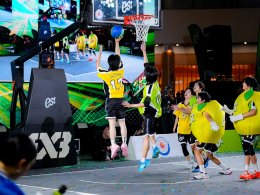 บูส PASSION ทะลุกราฟ! เอส ส่ง "เจฟ ซาเตอร์" แท็กทีม "มีน นิชคุณ" นำทีมคนรุ่นใหม่ปลุกพลังความซ่าเต็มสนาม FINAL MATCH ศึก "est COLA 3x3 Basketball U-League 2026" ลีกบาสสุด AWESOME