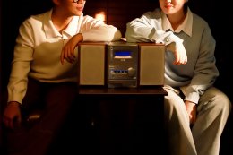 FrenchW (เฟรนช์ดั๊บ) เผยมุมโรแมนติก เขียนเพลงรักอบอุ่น "100 (Time Space)" ถ่ายทอดความรัก กาลเวลา กับดนตรีฟังสบายพาใจล่องลอยสู่ห้วงอวกาศ
