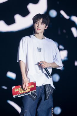 NCT 127 ทะยานด้วยแรงขับเคลื่อนไร้ขีดจำกัดสู่ประเทศไทย ระเบิดปรากฏการณ์ความสนุก ในคอนเสิร์ต NCT 127 4TH TOUR 'NEO CITY : BANGKOK  THE MOMENTUM' ณ ธันเดอร์โดม สเตเดียม บัตรหมดเกลี้ยงรวมผู้ชมกว่า 36,000 คน