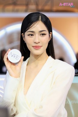 ครั้งแรก! "หลิงหลิง - ศิริลักษณ์ คอง" โชว์ SKIN BEAUTY เผยผิวดูสวยทุกสภาพแสงในแบบฉบับของ NARS ในงาน SEE YOUR SKIN IN A NEW LIGHT