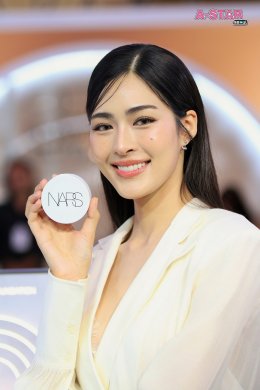 ครั้งแรก! "หลิงหลิง - ศิริลักษณ์ คอง" โชว์ SKIN BEAUTY เผยผิวดูสวยทุกสภาพแสงในแบบฉบับของ NARS ในงาน SEE YOUR SKIN IN A NEW LIGHT