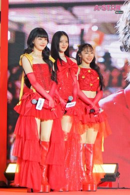 "คอมฟอร์ท" ตอบโจทย์สาวมั่นยุคใหม่ สร้างออร่าหอมได้ยาวนาน กับ "คอมฟอร์ท บิวตี้ ออร่า" น้ำยาปรับผ้านุ่ม หอมฟุ้งไกล 2 เมตร พร้อมร่วมสร้างปรากฏการณ์ความหอมระดับพรีเมียมกับ PiXXiE