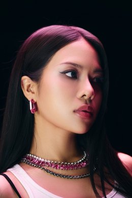 SonaOne แรปเปอร์ฝีปากจัดจ้านจากมาเลเซีย จับมือ tlinh ศิลปินป็อปชื่อดังจากเวียดนาม ปล่อยเพลง R&B นุ่มนวล POLITE ผลงานครอสโอเวอร์ที่น่าจับตามอง