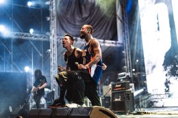 เดือด เด็ด โดด! ROCK ALARM 2025 สร้างประวัติศาสตร์ ชาวร็อกและเมทัลทะลุทะลัก 7,000 คน มันส์หยดตั้งแต่ 11 โมงยันเที่ยงคืน