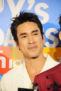 GDH ร่วมกับ Sony Pictures International Productions จัดงานกาล่าพรีเมียร์ "HENRYs First Dates จีบซ้ำซ้ำ เฮนรี่จำไม่ได้" 'ณเดชน์-มินนี่' นำทัพสายฮา 'ป๋ากิ๊ก-เบิ้ล-วิเวียน' การันตีความบันเทิง 
