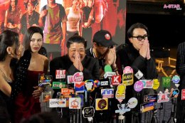 "โกสท์ ไลท์" ส่งท้ายปีสุดสยองขวัญ กับ "ข้างบ้าน" 4 ธันวาคมนี้