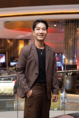 "ไทบ้าน สตูดิโอ" สลัดภาพ ดราม่า คอมเมดี้ จัดงานกาล่าพรีเมียร์ภาพยนตร์ "ผีเข้า" ดึง 'อุ้ม อิษยา' นำทีมท้าพิสูจน์ความหลอน 21 พฤษภาคมนี้ ในโรงฯ