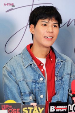 'คัลแลน-พี่จอง-จูดี้-น้องแดน' ชวนแฟนๆ ออกเดินทางผ่านความทรงจำ ในงาน "Our Little Journey Photobook Press Conference and Fansign"
