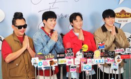 'คัลแลน-พี่จอง-จูดี้-น้องแดน' ชวนแฟนๆ ออกเดินทางผ่านความทรงจำ ในงาน "Our Little Journey Photobook Press Conference and Fansign"