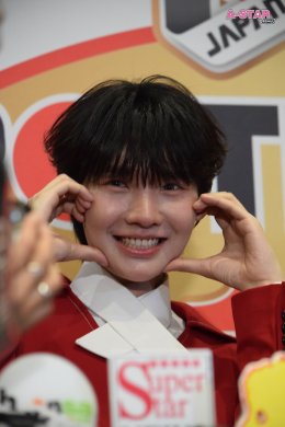 โฮ่งมากครับ! 'คาเมะ' ทำตกหลุมรักซ้ำแล้วซ้ำเล่ากับโมเมนต์สุดเฟรนด์ลี่ในงานแถลงข่าว KAZUYA KAMENASHI "TALK to ME Fan Meeting ASIA TOUR 2026 in Bangkok"