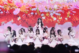 ยิ่งใหญ่สุดเท่าที่เคยมีมา! ครบรอบ 8 ปี 'BNK48 & CGM48' มอบความสุขแฟนๆ อย่างใกล้ชิด สุดเซอร์ไพรส์ ป๊อปเป้อ รับหน้าที่ชิไฮนินคนใหม่ของ 'BNK48' ในงาน "48EXPO 8th ANNIVERSARY"