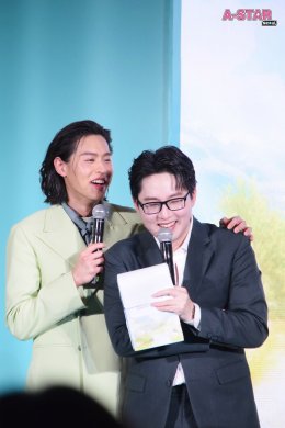 'บิวกิ้น-พุฒิพงศ์' สาดความอบอุ่น ในงาน "ถุงขยะแชมเปี้ยน x Billkin You are My Sunshine" ขึ้นแท่นพรีเซนเตอร์สุดฮอต เสิร์ฟมิติใหม่แห่งความหอม