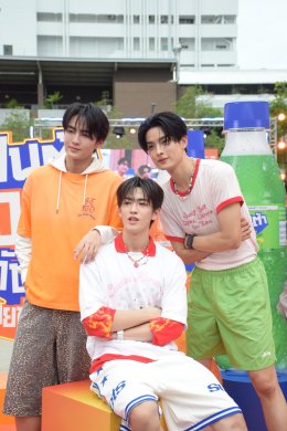 'จินวุค-ขุนพล-ฮาร์ท' แท็กทีมเสิร์ฟ "แฟนต้า" 10 บาท จัดเต็มความอร่อยซ่า โดนเส้น ชวนแฟนๆ ออกสเต็ปเพลง "10 บาทคับเฮีย" กลางสยาม!