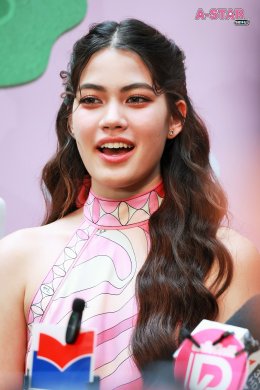 ยินดีต้อนรับสู่พิพิธภัณฑ์วรเทพอนันต์! Netflix เปิดตัวภาพยนตร์โรแมนติกคอเมดี้สุดอบอุ่นหัวใจ   "ซ้ำวัน กับ Someone"