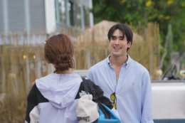 'ณเดชน์' ชาเลนจ์บท 'เฮนรี่' ชายหนุ่มที่ความจำถูกรีเซ็ต! ใส่อินเนอร์สุดโรแมนติก ถ่ายทอดเสียงร้อง OST. "รักนะแต่ว่า (LOVE YOU, BUT...)" ประกอบภาพยนตร์ "HENRYs First Dates จีบซ้ำซ้ำ เฮนรี่จำไม่ได้" 