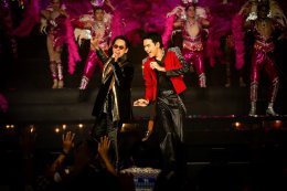 ครั้งแรกของ 'เบิร์ด ธงไชย X โจอี้ ภูวศิษฐ์' กับซิงเกิลหมอลำสุดม่วน "ด็อกเตอร์แดนซ์ซิ่ง" เตรียมชวนแฟนมาม่วนหน้าฮ้านพร้อมกัน ใน BIRD FANFEST 20XX  จองบัตร 1 ก.ย. นี้