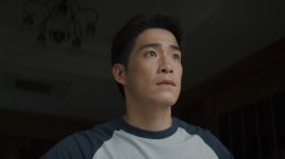 "ฉายแสง แอด.เวนเจอร์" จับมือ "เดอะ โกสต์ เรดิโอ" ส่งตัวอย่างแรก "ข้างบ้าน" เปิดประสบการณ์หลอนระทึกฟีล "บ้านผีสิง"