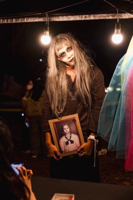 ปิดตำนานไตรภาค "ธี่หยด" อย่างยิ่งใหญ่ กับงาน "Instagram ธี่หยด3 RUN" รวมพลังแฟนหนัง ฉลองรายได้รวมในไทยต่างประเทศกว่า 2,000 ล้าน ก่อนเปิดปฐมบทใหม่ "สมิงเขาขวาง"