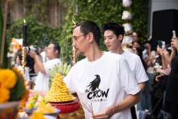 CHANGE2561 ถือฤกษ์งามยามดีจัดพิธีบวงสรวงเพื่อความเป็นสิริมงคล  สร้างปรากฏการณ์บอยเลิฟสู่ภารกิจเกินคาดเดาของ 8 หนุ่ม เคมีเคใจ 4 คู่ "THE CROW CLUB" อีกาสมาคม  พร้อมพาคนดูเปิดประตูสู่สมาคมลับ 18 กันยายนนี้