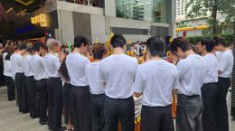 CHANGE2561 ถือฤกษ์งามยามดีจัดพิธีบวงสรวงเพื่อความเป็นสิริมงคล  สร้างปรากฏการณ์บอยเลิฟสู่ภารกิจเกินคาดเดาของ 8 หนุ่ม เคมีเคใจ 4 คู่ "THE CROW CLUB" อีกาสมาคม  พร้อมพาคนดูเปิดประตูสู่สมาคมลับ 18 กันยายนนี้