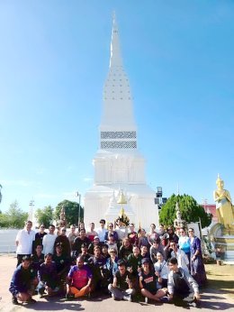 'กบ-ปภัสรา' นำทีมนักแสดงและทีมงาน จัดพิธีบวงสรวงเปิดกล้องละคร "บ้านนางรำ" ที่ วัดพระธาตุท่าอุเทน จ.นครพนม