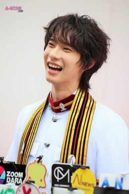 หล่อเก่งครบเครื่องบัณฑิตป้ายแดง พูห์ กฤติน  ภูมิใจคว้าปริญญาตรีคณะวิศวกรรมศาสตร์ สาขา Robotics & AI: วิศวกรรมหุ่นยนต์และปัญญาประดิษฐ์ จากจุฬาลงกรณ์มหาวิทยาลัย  ได้สำเร็จด้วยเกรดเฉลี่ย 3.27