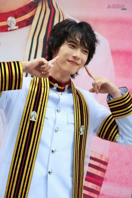 หล่อเก่งครบเครื่องบัณฑิตป้ายแดง พูห์ กฤติน  ภูมิใจคว้าปริญญาตรีคณะวิศวกรรมศาสตร์ สาขา Robotics & AI: วิศวกรรมหุ่นยนต์และปัญญาประดิษฐ์ จากจุฬาลงกรณ์มหาวิทยาลัย  ได้สำเร็จด้วยเกรดเฉลี่ย 3.27