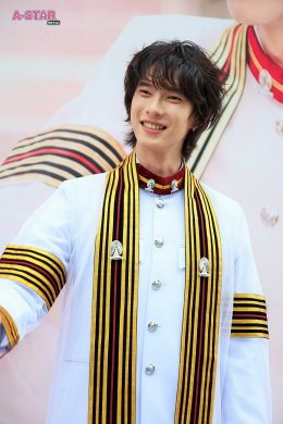 หล่อเก่งครบเครื่องบัณฑิตป้ายแดง พูห์ กฤติน  ภูมิใจคว้าปริญญาตรีคณะวิศวกรรมศาสตร์ สาขา Robotics & AI: วิศวกรรมหุ่นยนต์และปัญญาประดิษฐ์ จากจุฬาลงกรณ์มหาวิทยาลัย  ได้สำเร็จด้วยเกรดเฉลี่ย 3.27