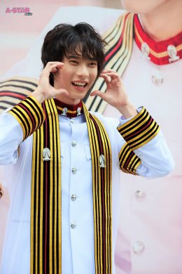 หล่อเก่งครบเครื่องบัณฑิตป้ายแดง พูห์ กฤติน  ภูมิใจคว้าปริญญาตรีคณะวิศวกรรมศาสตร์ สาขา Robotics & AI: วิศวกรรมหุ่นยนต์และปัญญาประดิษฐ์ จากจุฬาลงกรณ์มหาวิทยาลัย  ได้สำเร็จด้วยเกรดเฉลี่ย 3.27