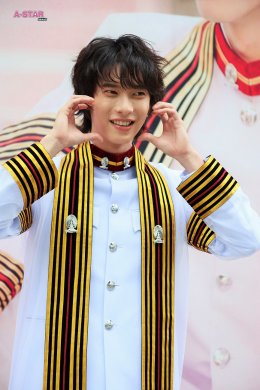 หล่อเก่งครบเครื่องบัณฑิตป้ายแดง พูห์ กฤติน  ภูมิใจคว้าปริญญาตรีคณะวิศวกรรมศาสตร์ สาขา Robotics & AI: วิศวกรรมหุ่นยนต์และปัญญาประดิษฐ์ จากจุฬาลงกรณ์มหาวิทยาลัย  ได้สำเร็จด้วยเกรดเฉลี่ย 3.27