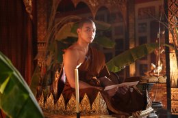 ถ่ายทำเขาพับผ้า สไบเกราะออกศึก พบอัศจรรย์ความทุ่มเท กลั่นจากทีมงานยอดฝีมือ บันดาลโลกใบใหม่ใน "อัศจรรย์วันทอง"