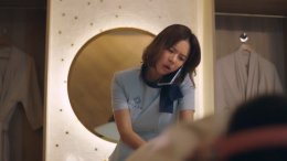 'คริส-เผือก' คู่เคมีใหม่แห่งปี! จุดเริ่มต้นจากรักหวาน สู่ครอบครัวแสนวุ่นวาย ในคอมเมดี้สะท้อนยุคไลก์ล้น ..."บ้านตัวอย่าง ครอบครัวตัวหลอก ( A SAMPLE FAMILY)"