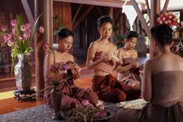 4 อัศจรรย์แท็กทีมสร้างสรรค์ "อัศจรรย์จรย์วันทอง" พร้อมเผยภาพเบื้องหลังที่ไม่เคยเห็นครั้งแรก