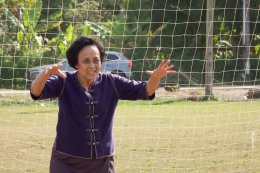 "แม่หน่อย ณัฐนี" ทำถึง! ปลุกตำนาน "วิ่งลงโอ่ง" คัมแบ็กในรอบ 14 ปี กับ "ปอบดิ๊บดิบ" ร่วมฮาส่งท้ายปี 31 ธ.ค. นี้ ทุกโรงภาพยนตร์