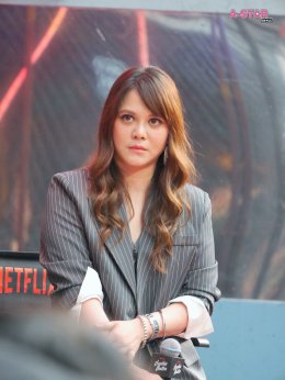 'หมาก-ณิชา' นำทีมฝ่าซอมบี้คลั่งกลางกรุง ในงานแถลงข่าวภาพยนตร์แอ็คชั่นซอมบี้ "ปากกัด ตีนถีบ" รับชมได้พร้อมกันทั่วโลก 9 กรกฎาคมนี้ ที่ Netflix เท่านั้น