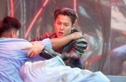 'หมาก-ณิชา' นำทีมฝ่าซอมบี้คลั่งกลางกรุง ในงานแถลงข่าวภาพยนตร์แอ็คชั่นซอมบี้ "ปากกัด ตีนถีบ" รับชมได้พร้อมกันทั่วโลก 9 กรกฎาคมนี้ ที่ Netflix เท่านั้น