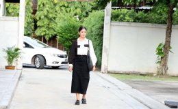 กะฆ่าให้ตาย!!! 'มะเหมี่ยว-พรชดา' ถูกรถชนในละคร "ผีเสื้อสลับลาย"