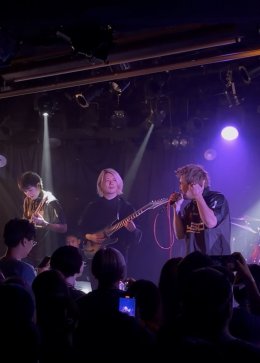 ฝากให้เขารัก in Japan! Yes'Sir Days ขนเพลงฮิตโชว์สนั่นโตเกียว พร้อมเซอร์ไพรส์ซีนดวลกีต้าร์สุดเดือดกับ Ichika Nito
