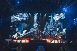 เหตุผล 5 ข้อที่ไม่ควรพลาด Guns N' Roses 2025 World Tour  Bangkok คอนเสิร์ตที่ต้องดูตำนานร็อกแอนด์โรล "กันส์ แอนด์ โรสเซส" เล่นสดสักครั้งในชีวิต!