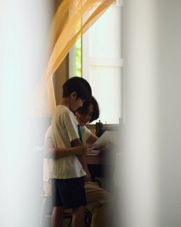 เคยคิดถึงอดีตกันอยู่บ่อยๆ ไหม? ONEONE ปล่อยซิงเกิลใหม่ล่าสุดมาพร้อมอารมณ์เศร้าพาย้อน “วันวาน” หวนคิดถึงความสัมพันธ์ในอดีตไปด้วยกัน