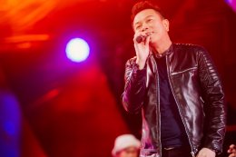 เบิ้ล ปทุมราช ทุ่มสุดตัว ทำอำนาจเจริญเงินสะพัดมหาศาล! จากการจัดงาน "มหาอำนาจ เฟสติวัล" ผู้ร่วมงานรวมกว่า 20,000 คน