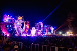 เบิ้ล ปทุมราช ทุ่มสุดตัว ทำอำนาจเจริญเงินสะพัดมหาศาล! จากการจัดงาน "มหาอำนาจ เฟสติวัล" ผู้ร่วมงานรวมกว่า 20,000 คน