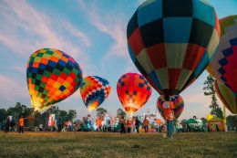 เบิ้ล ปทุมราช ทุ่มสุดตัว ทำอำนาจเจริญเงินสะพัดมหาศาล! จากการจัดงาน "มหาอำนาจ เฟสติวัล" ผู้ร่วมงานรวมกว่า 20,000 คน