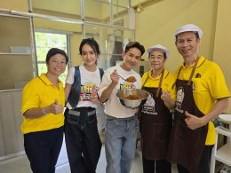 'เอ-แป้ง' พาไปบางบ่อ ชมแหล่งผลิตปลาสลิดแปรรูปคุณภาพเยี่ยม ชวนไหว้พระ ขอพร ชิมเมนูเด็ด ใน "มิตรรัก ทั่วไทย"