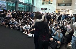 "Dangerous Queen คนโปรดของควีน" สุดปัง พลัง "ชาวเดอร์" รวมพลครั้งแรก ทำ 'เหนือ-แตงกวา' น้ำตาแตก 